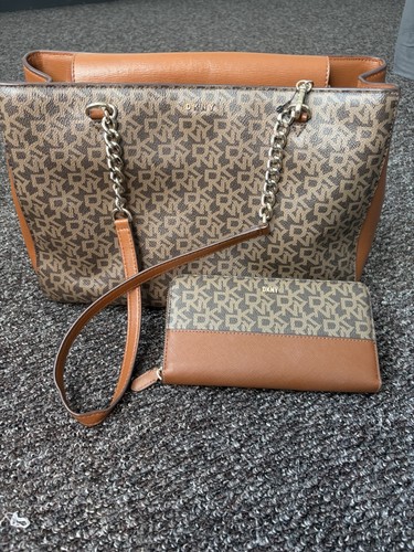 Dkny hand bag - dkny,