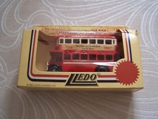 Lledo 1932 AEC Regent bus