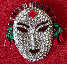 BUTLER & WILSON BROOCH LARGE