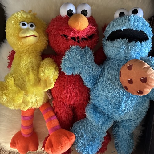 Sesame street elmo talking - street,