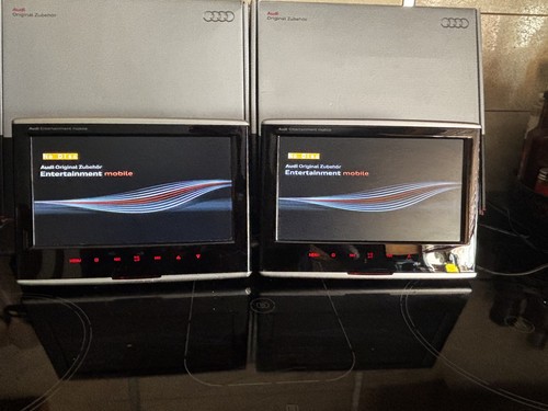 Audi rear seat entertainment - rear,