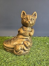 Stone Garden Cat Ornament