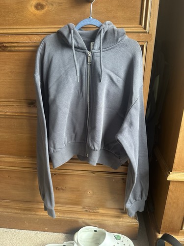 Divided grey crop - h&m,