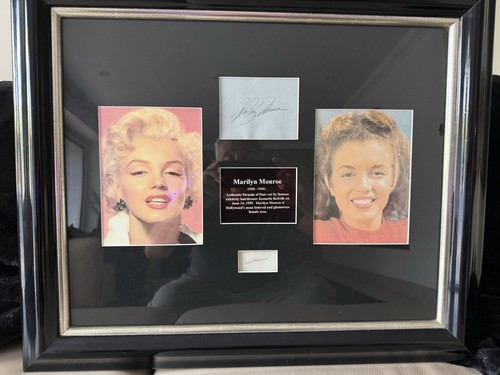 Marilyn monroe strands hair - monroe,