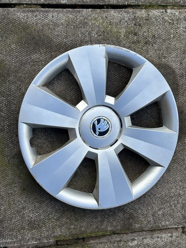 Skoda fabia wheel trim x - skoda, 15"