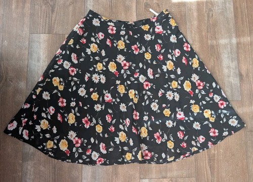 Black floral print skater - print,