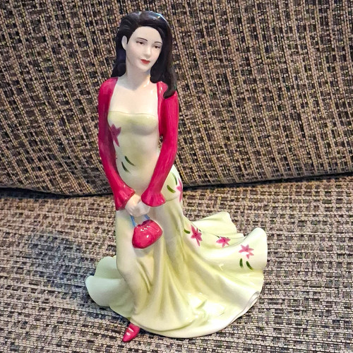 Royal doulton pretty ladies - doulton,