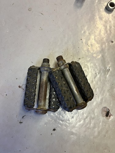 Vintage raleigh pedals - vintage,