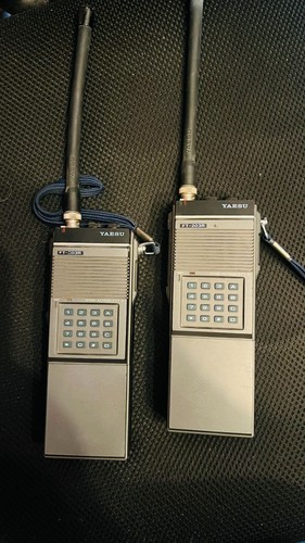 Pair yaesu 203r vhf - yaesu,