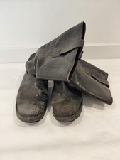 VINTAGE FIREMANS LEATHER BOOTS WELL WORN CONDITION. SIZE APRROXIMATELY 9.5