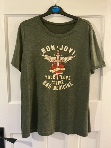 Bon jovi womens casual short - bon,
