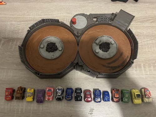 Disney pixar cars - pixar, racers