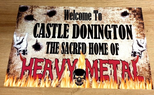 Monsters rock castle - rock,