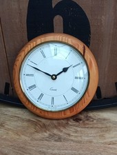 Small Wooden Quartz Wall Clock