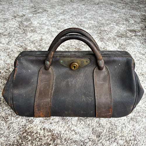 Vintage brown leather doctor - vintage,
