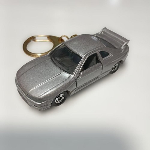 Keychain tomica nissan skyline - keychain,