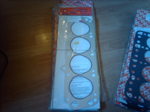 Head gasket for bedford - head, cf