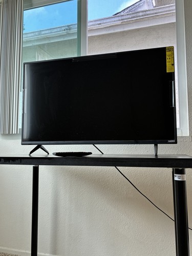 Brand new vizio smart 40 - brand,