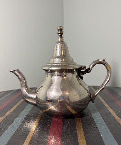 Vintage moroccan teapot - moroccan, –