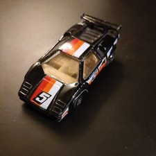 Matchbox Lamborghini Countach LP500S - 1/64 diecast - 1985 
