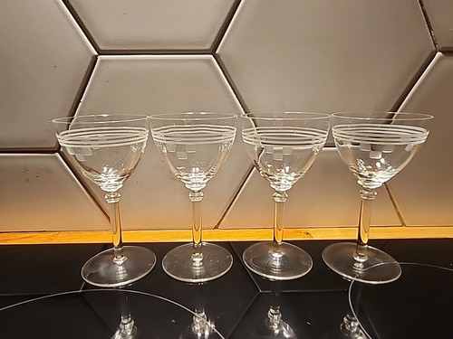 Stunning art deco - stunning,