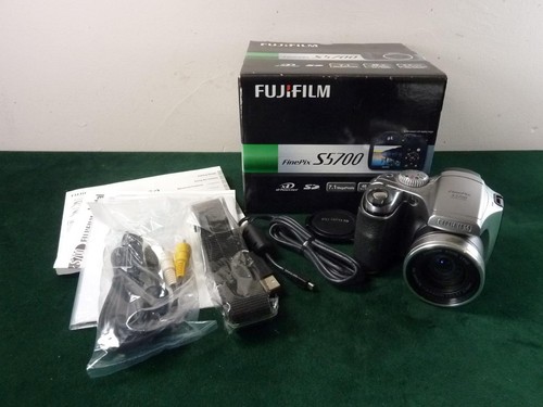 Nice fujifilm finepix s5700 - nice,