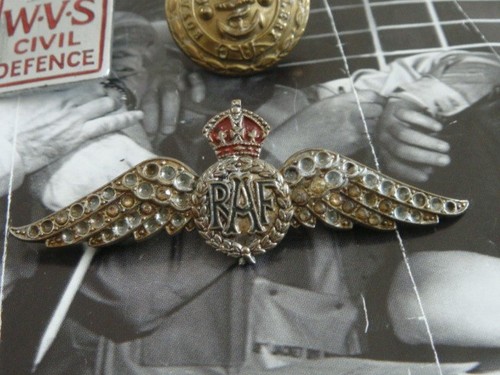 Vintage raf badge royal - badge,