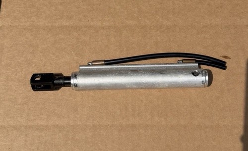 Saab 3 convertible - 04-11,