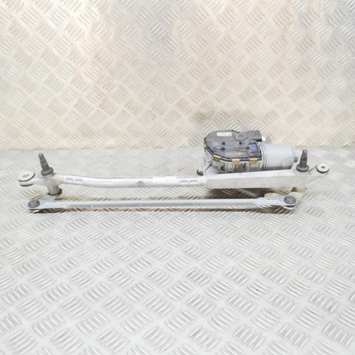 Audi front windshield - windshield, wiper