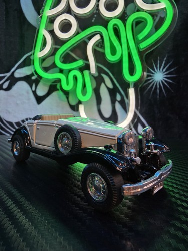 Die cast 1931 welly classic - die-cast,