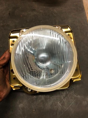 Lucas inch headlight unit - lucas, 7