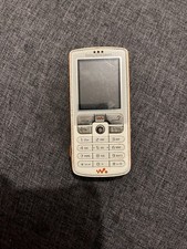 Sony Ericsson W800i Mobile Phone Orange/Cream Untested
