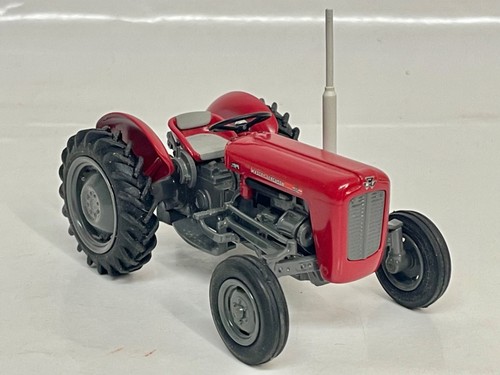 Scale brian norman - 1/32, farm