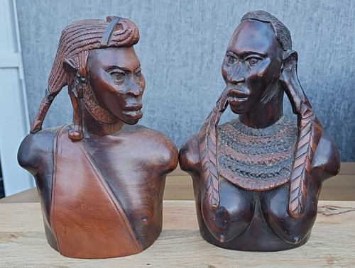 Vtg hand carved wood - carved,