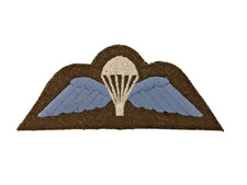 Britain British Army Airborne Paratroopers Para cloth jump wings badge insignia.