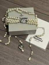 Vivienne Westwood Broken Pearl