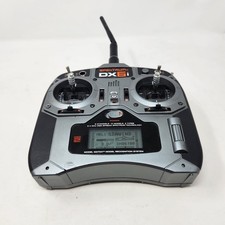SPEkTRUM ™ DX6i 6-Channel RC