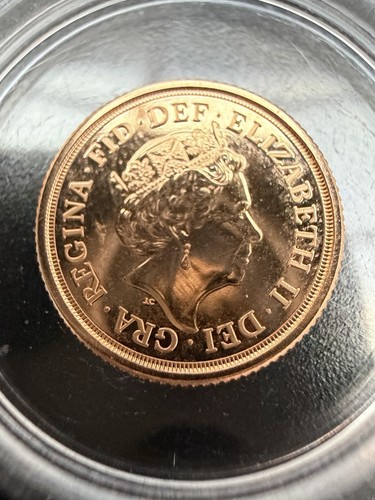 2022 gold sovereign coin - gold,
