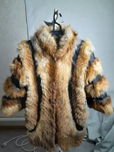 Vtg real red - real, leather