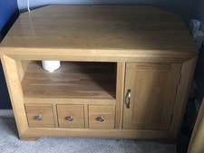 Oakland Furnitureland Solid Oak Corner TV Unit