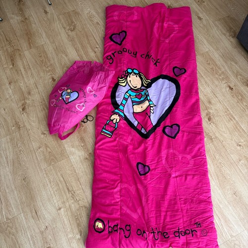 Groovy chick sleeping - sleeping, bag