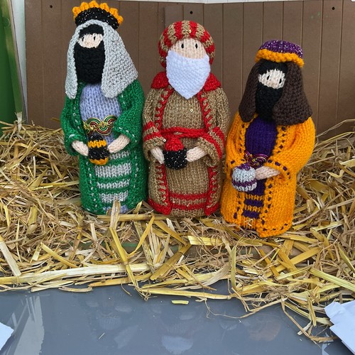 Hand knitted three - , kings