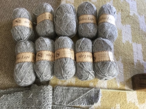 Alafoss lopi yarn in - in, ash