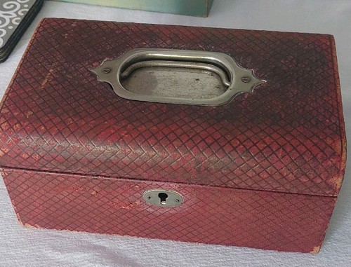19th century red leather - 19th,