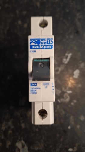 Proteus geyer b32 mcb - proteus,