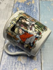 ROYAL WORCESTER-Fine Porcelain