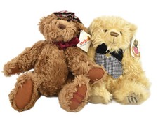 2x Metro Soft Toys Limited