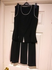 Jacques Vert 2-Piece Set Top