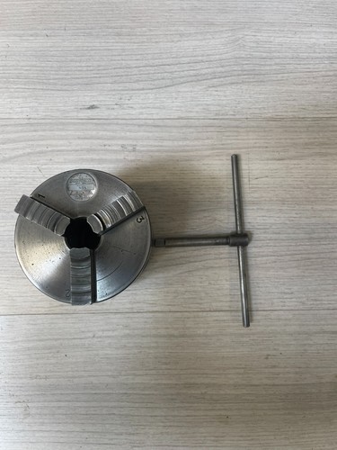 Burnerd model 3 jaw self - model,