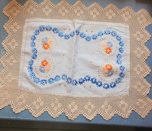 Vintage linen tray cloth - tray,